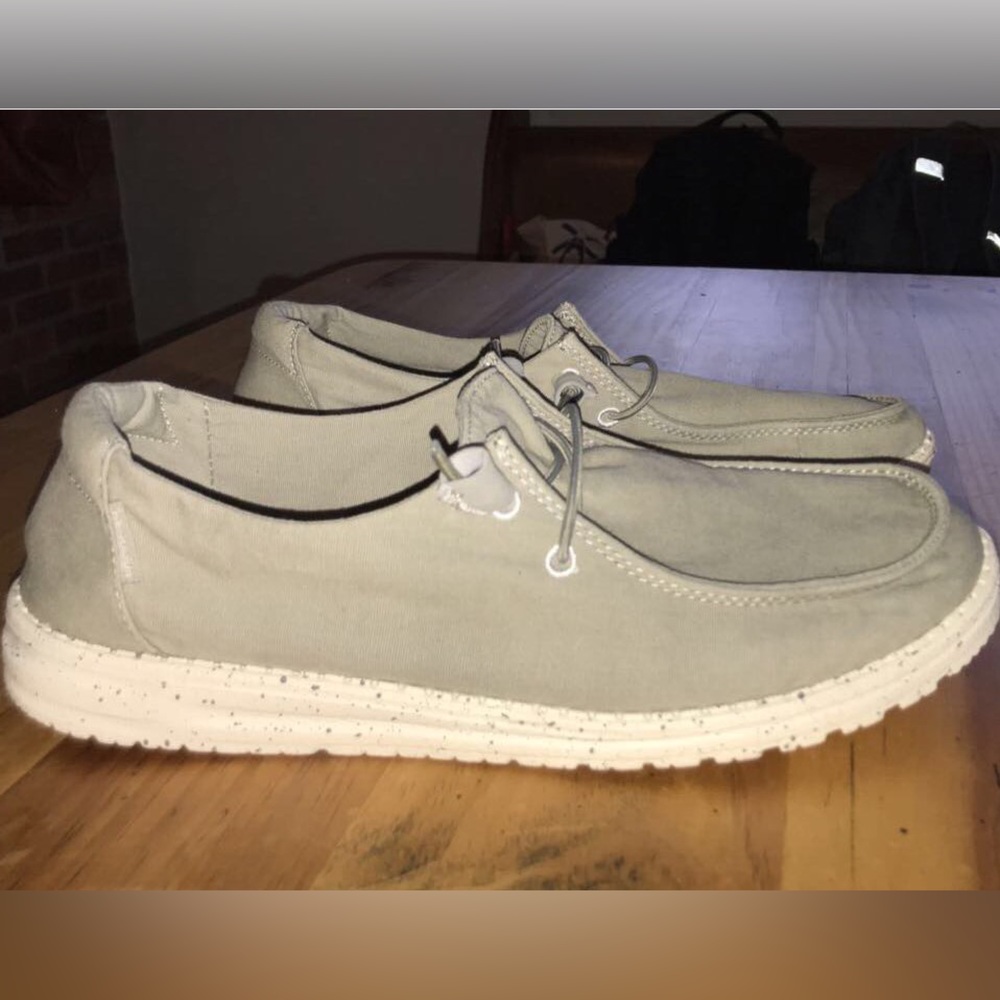 Women’s size 12 Hey Dudes
